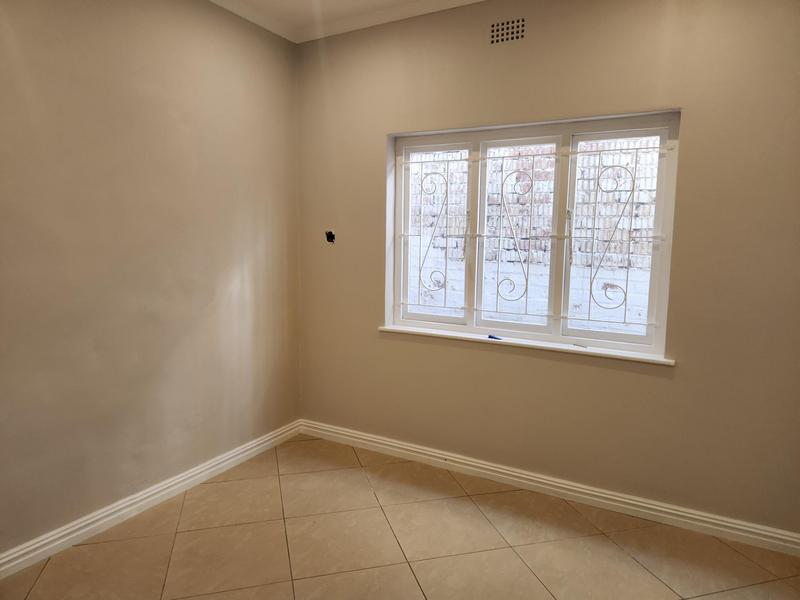 To Let 4 Bedroom Property for Rent in University Estate Western Cape